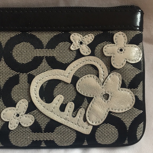 Coach Wristlet - Picture 3 of 5